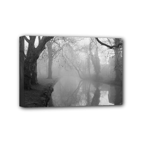 Foggy Morning, Oxford 4  X 6  Framed Canvas Print by artposters