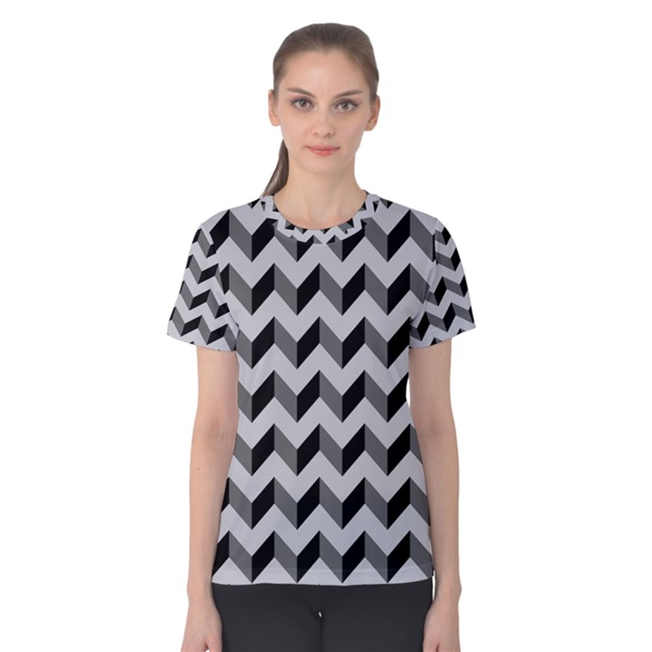 Modern Retro Chevron Patchwork Pattern  Women s Cotton Tees