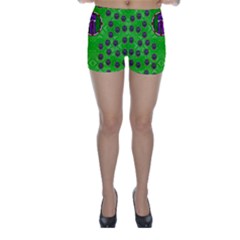 Smoking Hot Cartoon Lady Skinny Shorts by pepitasart