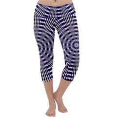 Pattern Stripes Background Capri Yoga Leggings