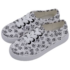 A Lot Of Skulls White Kids  Classic Low Top Sneakers