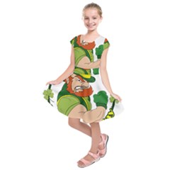 St  Patricks Day Kids  Short Sleeve Dress by Valentinaart