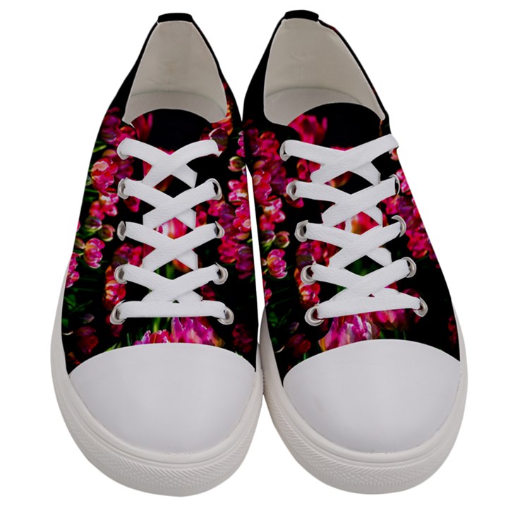 Pink Tulips Dark Background Women s Low Top Canvas Sneakers