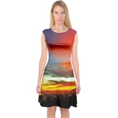 Sunset Mountain Indonesia Adventure Capsleeve Midi Dress