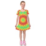 Kaleidoscope Background Mandala Red green Kids  Short Sleeve Velvet Dress