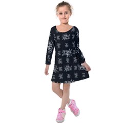 Black And White Ethnic Design Print Kids  Long Sleeve Velvet Dress by dflcprintsclothing