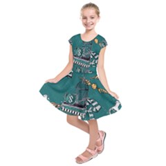 Slytherin Pattern Kids  Short Sleeve Dress by Sobalvarro