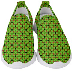 Texture Seamless Christmas Kids  Slip On Sneakers by HermanTelo