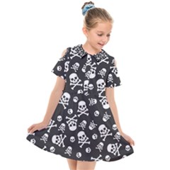 Skull Crossbones Seamless Pattern Holiday Halloween Wallpaper Wrapping Packing Backdrop Kids  Short Sleeve Shirt Dress