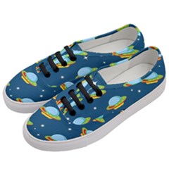 Seamless Pattern Ufo With Star Space Galaxy Background Women s Classic Low Top Sneakers by Vaneshart