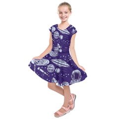 Space Sketch Seamless Pattern Kids  Short Sleeve Dress by Vaneshart