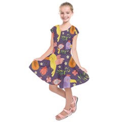 Exotic Seamless Pattern With Parrots Fruits Kids  Short Sleeve Dress by Vaneshart