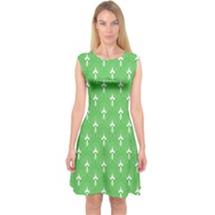 Green And White Art-deco Pattern Capsleeve Midi Dress by Dushan