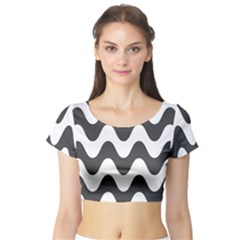 Copacabana  Short Sleeve Crop Top by Sobalvarro