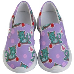 Playing Cats Kids Lightweight Slip Ons by Sobalvarro