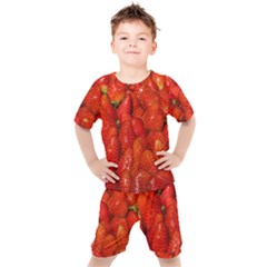 Colorful Strawberries At Market Display 1 Kids  Tee And Shorts Set