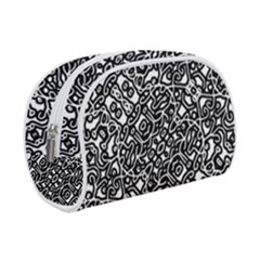 Interlace Black And White Pattern Make Up Case (small) by dflcprintsclothing