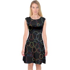 Circunferences Capsleeve Midi Dress by JustToWear
