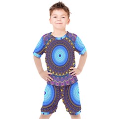 Blue Violet Midnight Sun Mandala Hippie Trippy Psychedelic Kaleidoscope  Kids  Tee And Shorts Set by CrypticFragmentsDesign