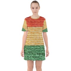 Couleurs Emblématiques Sixties Short Sleeve Mini Dress by SoLoJu