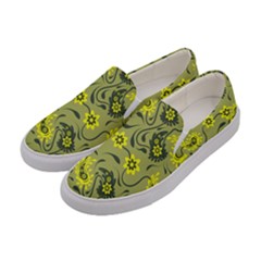 Floral Pattern Paisley Style Paisley Print   Women s Canvas Slip Ons by Eskimos