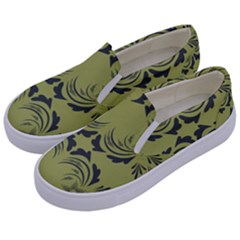 Floral Folk Damask Pattern Fantasy Flowers  Kids  Canvas Slip Ons