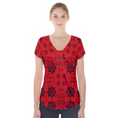 Abstract Pattern Geometric Backgrounds   Short Sleeve Front Detail Top by Eskimos