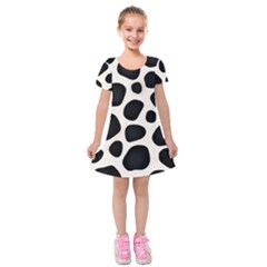 Leoperd-white-black Background Kids  Short Sleeve Velvet Dress by nate14shop