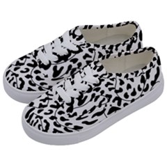 Leopard Print Black And White Kids  Classic Low Top Sneakers by ConteMonfrey