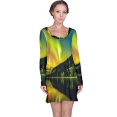 Scenic View Of Aurora Borealis Stretching Over A Lake At Night Long Sleeve Nightdress by danenraven