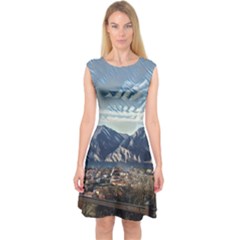 Lake In Italy Capsleeve Midi Dress by ConteMonfrey