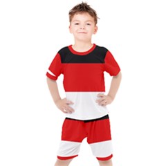 Berlin Old Flag Kids  Tee And Shorts Set by tony4urban
