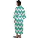 Chevron Pattern Gifts Maxi Satin Kimono View2