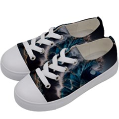 Tsunami Waves Ocean Sea Water Rough Seas 7 Kids  Low Top Canvas Sneakers