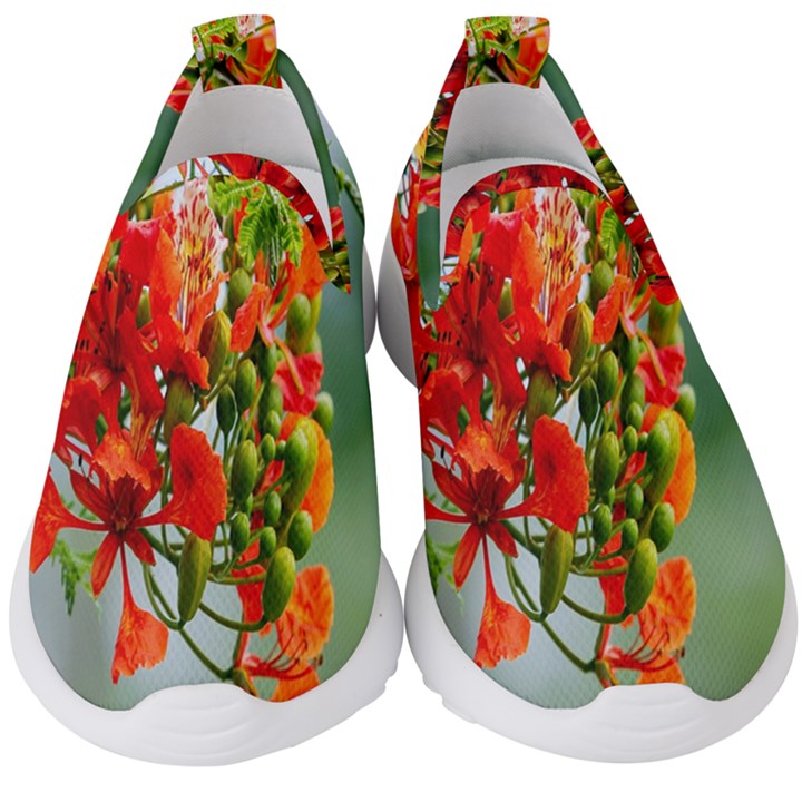 Gathering Sping Flowers  Kids  Slip On Sneakers