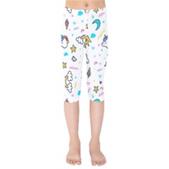 Unicorns-rainbows-seamless-pattern Kids  Capri Leggings 