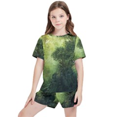 Green Beautiful Jungle Kids  Tee And Sports Shorts Set by Ravend