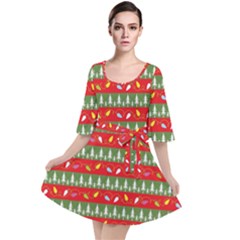 Christmas-papers-red-and-green Velour Kimono Dress