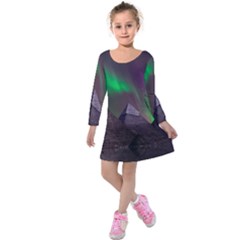 Fantasy Pyramid Mystic Space Aurora Kids  Long Sleeve Velvet Dress by Grandong