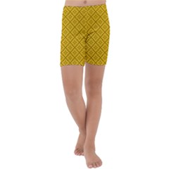 Yellow Floral Pattern Vintage Pattern, Yellow Background, Kids  Lightweight Velour Capri Yoga Leggings by nateshop