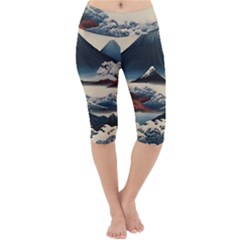 Hokusai Moutains Japan Lightweight Velour Cropped Yoga Leggings