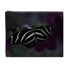 Butterfly 059 001 Cosmetic Bag (xl) by pictureperfectphotography