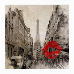Elegant Red Kiss Love Paris Eiffel Tower Glasses Cloth (medium)
