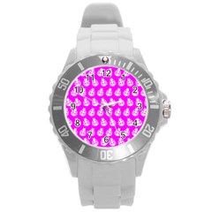 Ladybug Vector Geometric Tile Pattern Round Plastic Sport Watch (l) by GardenOfOphir