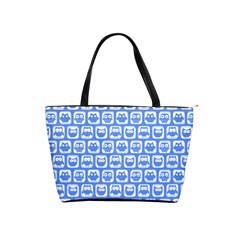 Blue And White Owl Pattern Shoulder Handbags by GardenOfOphir