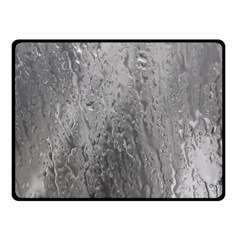 Water Drops Fleece Blanket (small)