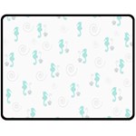 Pattern Fleece Blanket (Medium) 