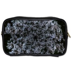 Queen Annes Lace In White Toiletries Bag (one Side) by okhismakingart