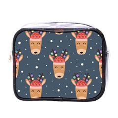Cute Deer Heads Seamless Pattern Christmas Mini Toiletries Bag (one Side) by Vaneshart