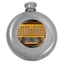 Radio-old-tube-radio-nostalgia Round Hip Flask (5 Oz) by Sudhe